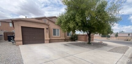 Building Photo - COMING SOON! Charming 2 Bedroom 2 Bathroom...