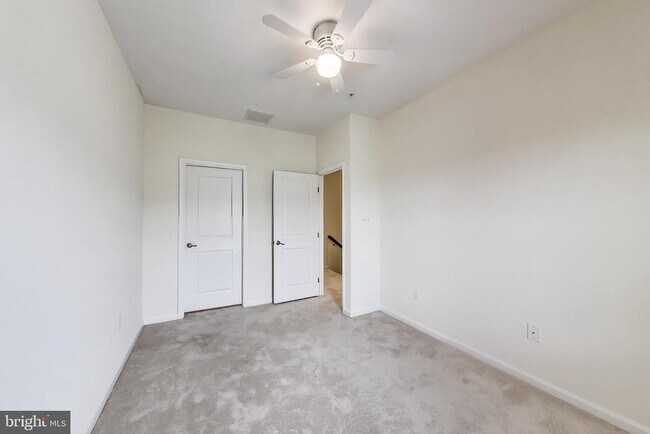 Building Photo - 13404 Waterford Hills Boulevard