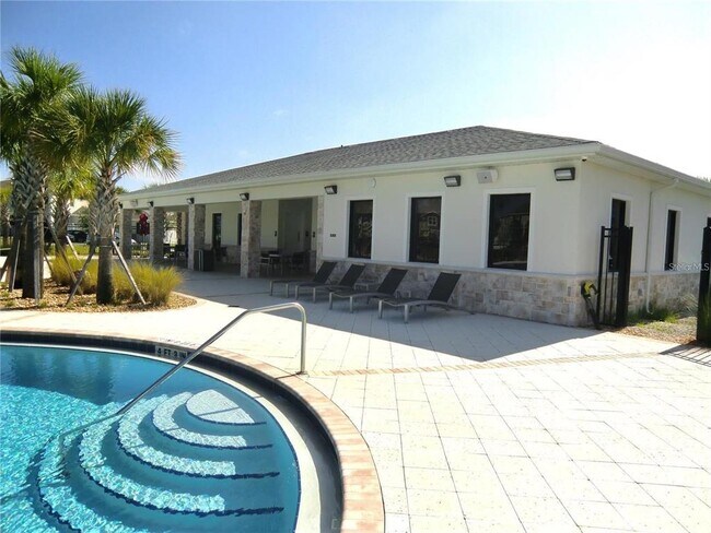 Building Photo - 15609 Water Spring Blvd