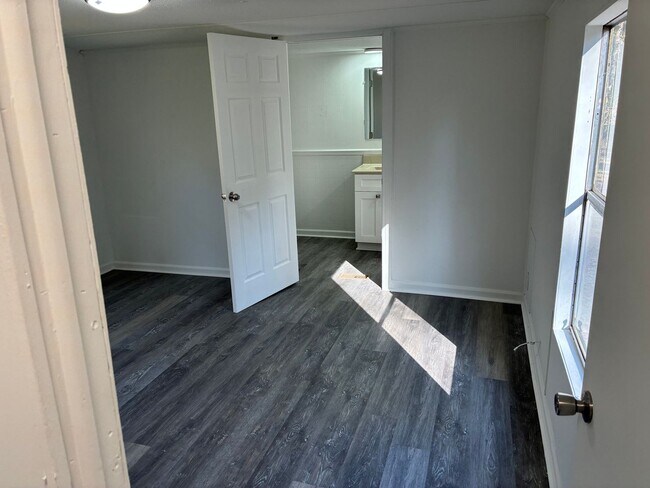 Building Photo - Newly remodeled home is located in Lancaster, SC 29720.