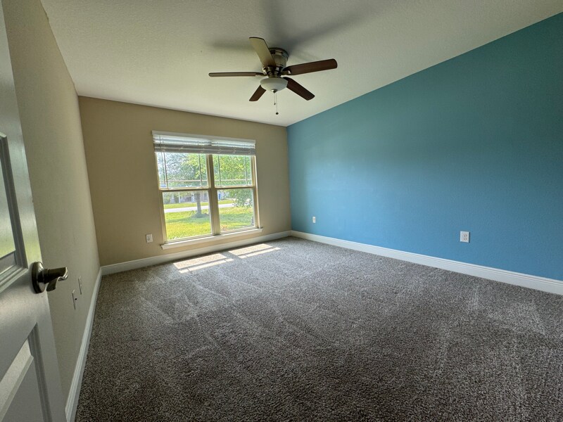 Building Photo - 2103 Frontera St