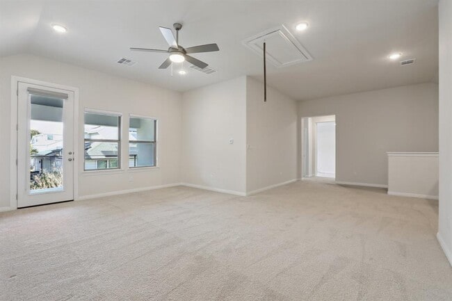 Building Photo - 19304 Summit Glory Trl