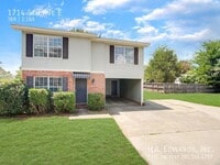 Building Photo - 1714 5th Ave E