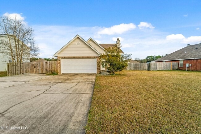 Building Photo - 4BR D’Iberville Home with Main-Level Primary Suite & New HVAC