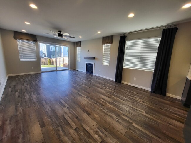 Building Photo - 1513 Zephyr Way