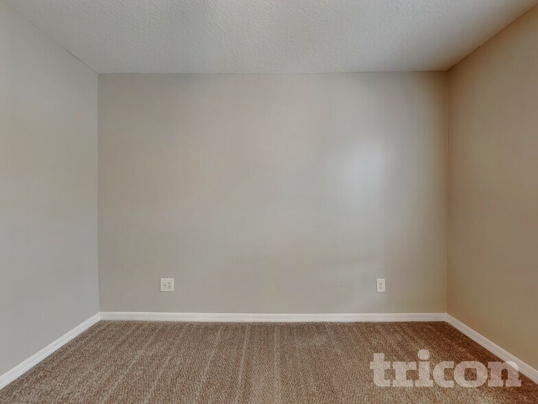 Building Photo - 18840 Narimore Dr