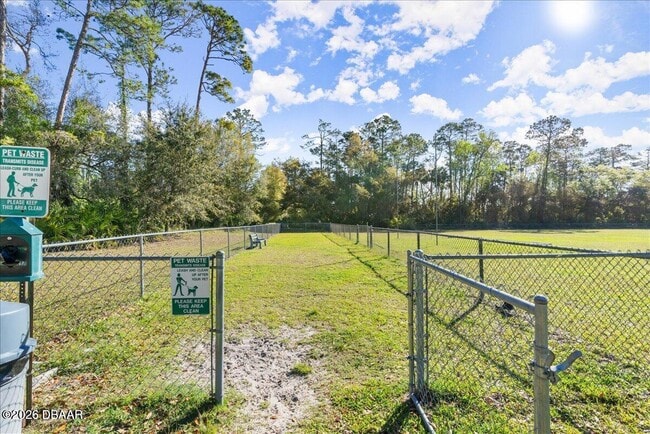 Building Photo - 16 Forest View Way