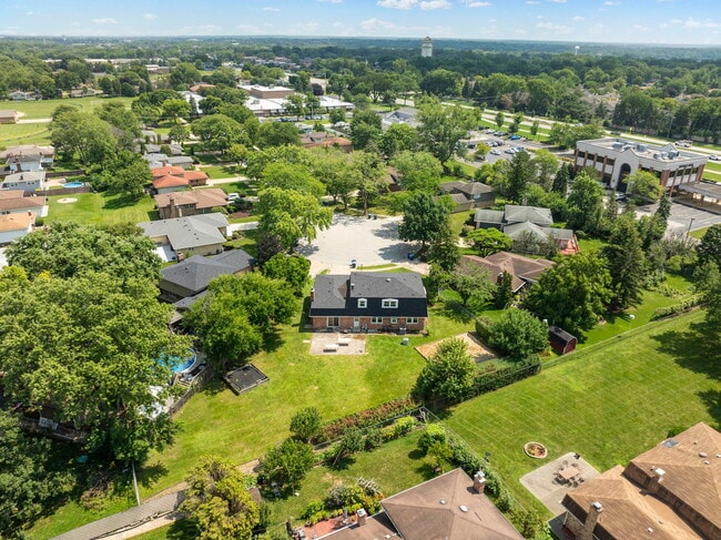 Building Photo - 1526 Carrol Ct