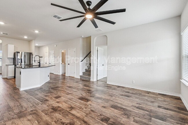 Building Photo - 4712 Paluxy Trl
