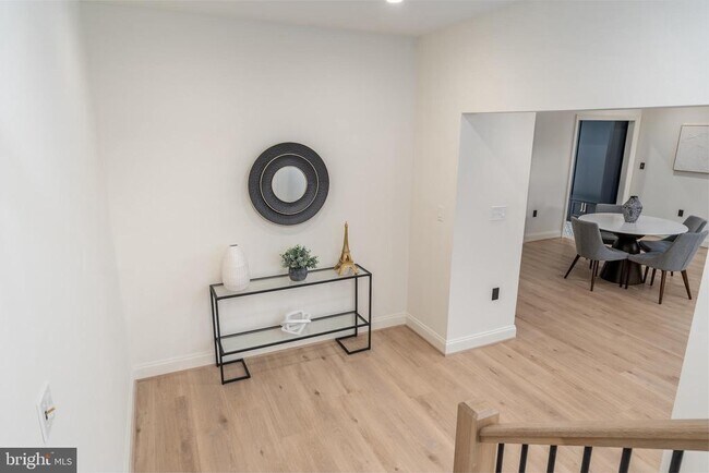 Building Photo - 4217 46th St NW