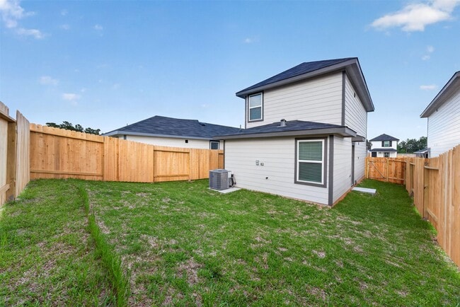 Building Photo - 12239 Shield Crest Ct