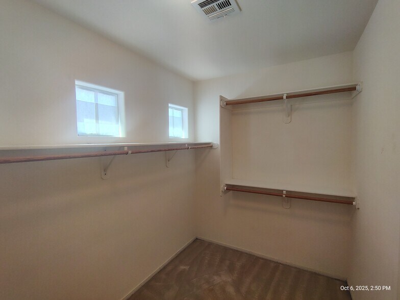 Building Photo - 5820 Addy Ln