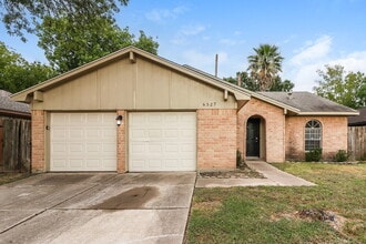 Building Photo - 6527 La Violetta Dr