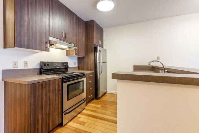Barcelona Apartments - Portland, OR | Apartment Finder