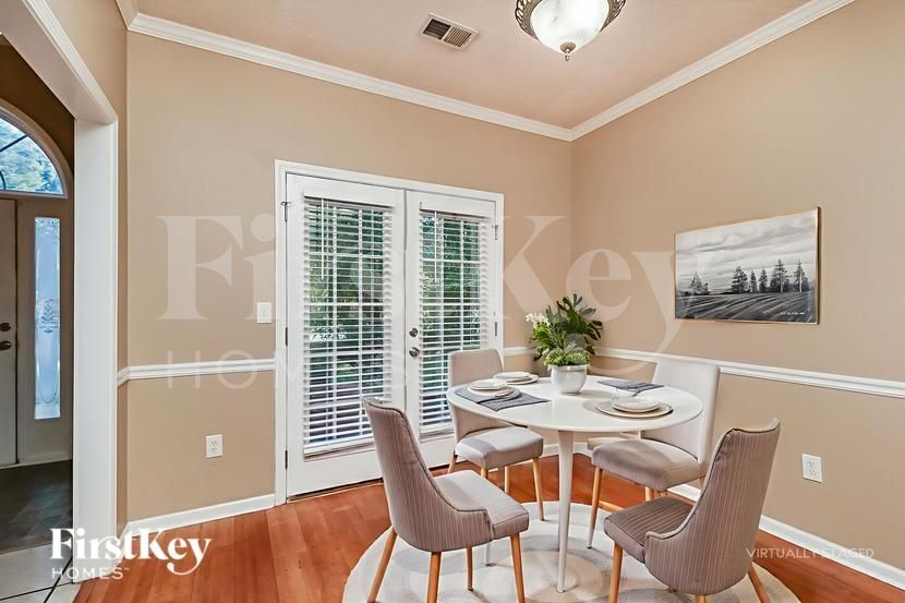 Building Photo - 60 Landing Ln