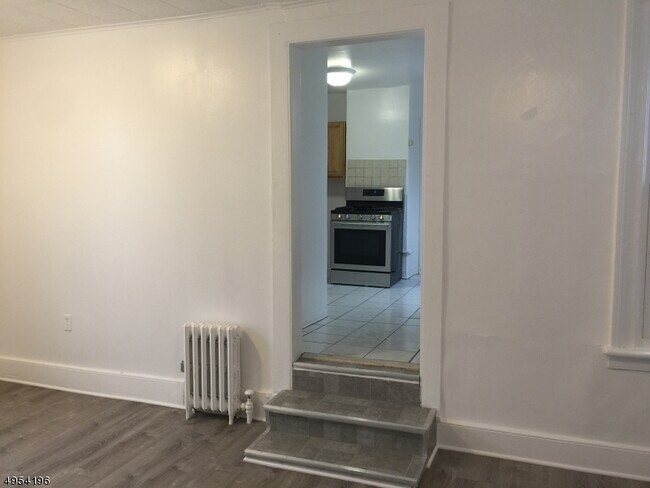 Building Photo - 40 Greenville Ave