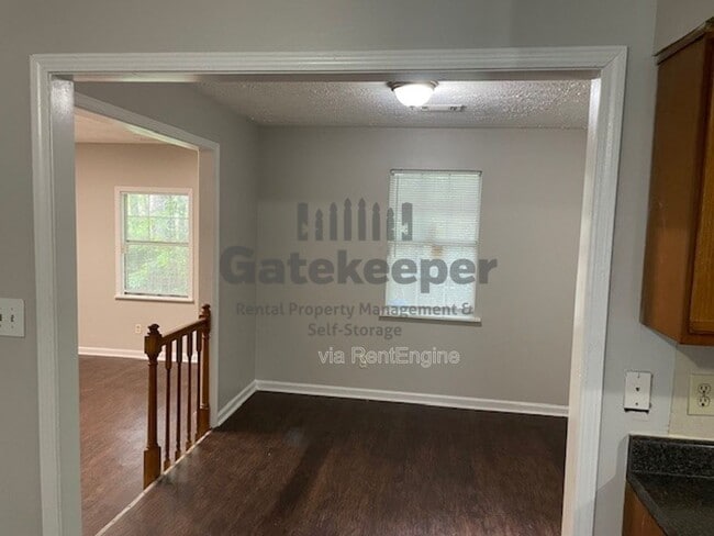 Building Photo - 2871 Old S Dr