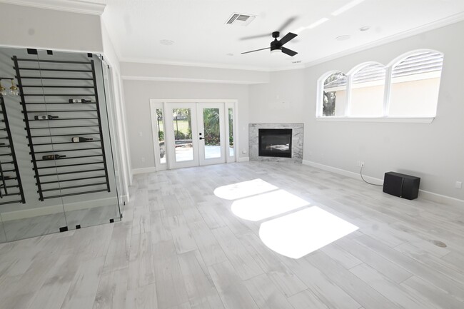 Building Photo - 6119 Foxfield Ct