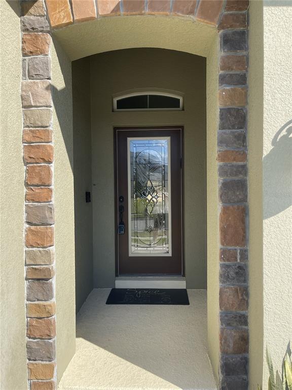 Building Photo - 2062 Redbay Ave