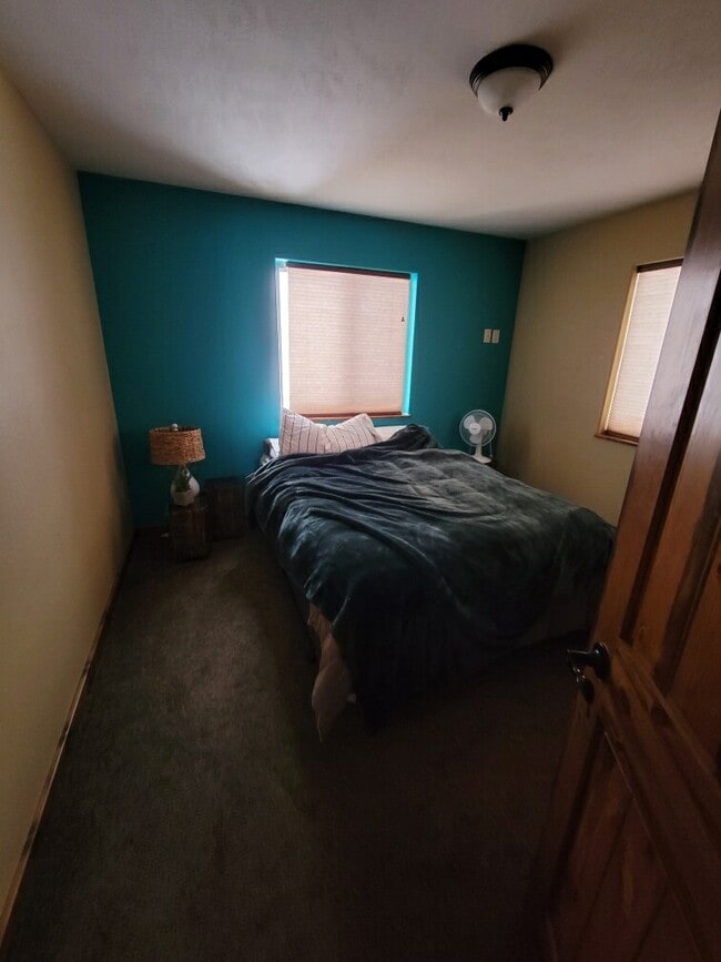 Building Photo - 13391 Sunny Slope Rd