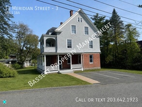 Building Photo - 13 Meridian St