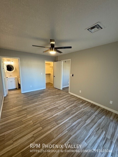 Building Photo - Updated 2 bed / 2 bath Townhome in Mesa wi...