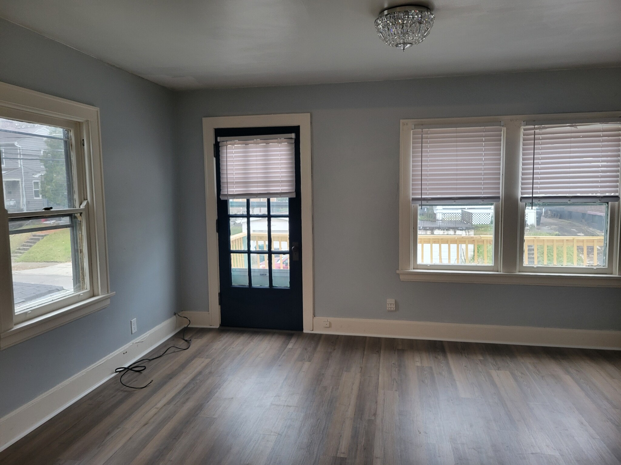 Building Photo - 20 Glenwood Ave