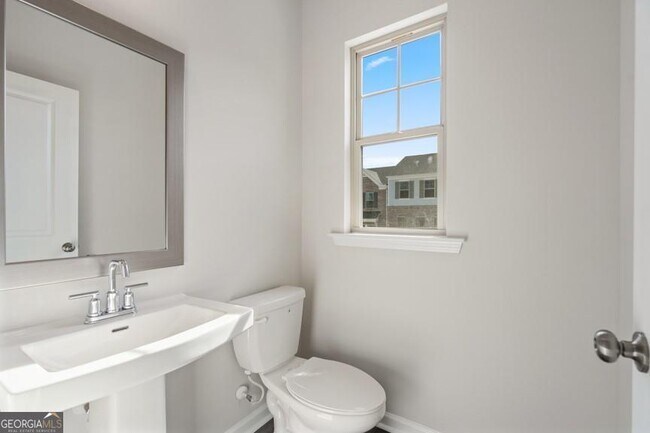 Building Photo - 225 Matson Run
