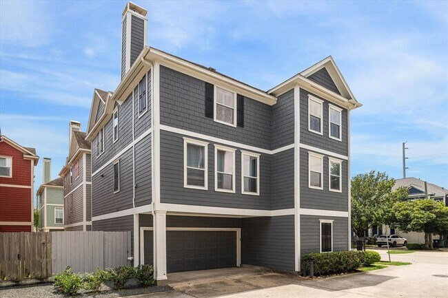 Building Photo - 1112 Nicholson St