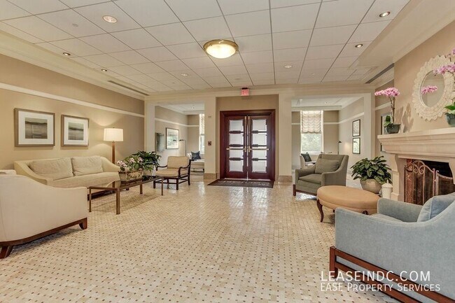 Building Photo - 2425 L St NW