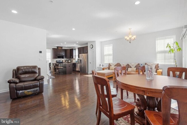 Building Photo - 407 Wynstone Ct