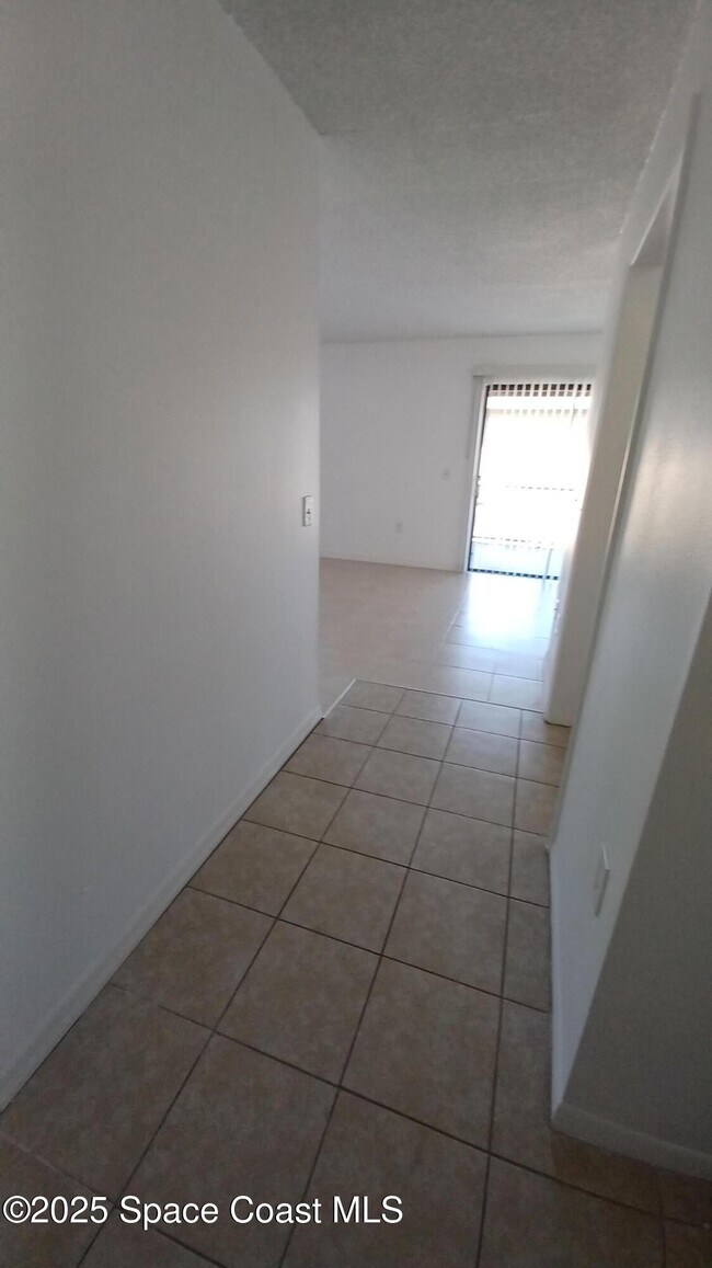 Building Photo - 244 San Paulo Cir