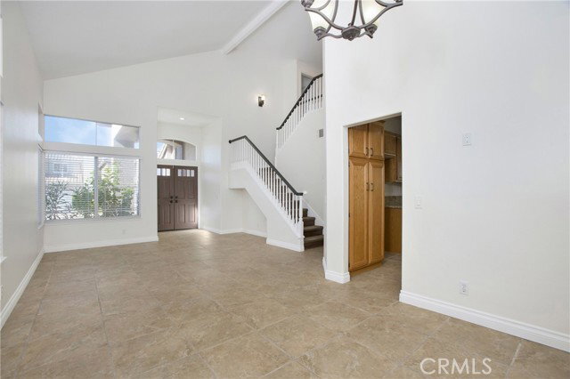 Building Photo - 16 Parremo