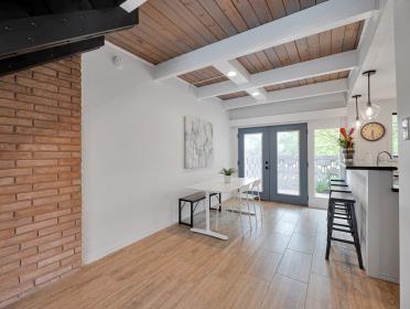 Building Photo - 3809 N Braeswood Blvd