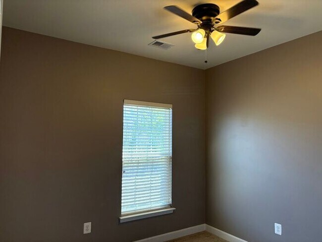Building Photo - 8302 Gibbs Way