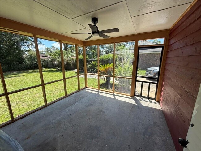Building Photo - 4309 Oak Ridge Bend