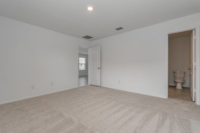 Building Photo - 7709 Lindheimer Ln