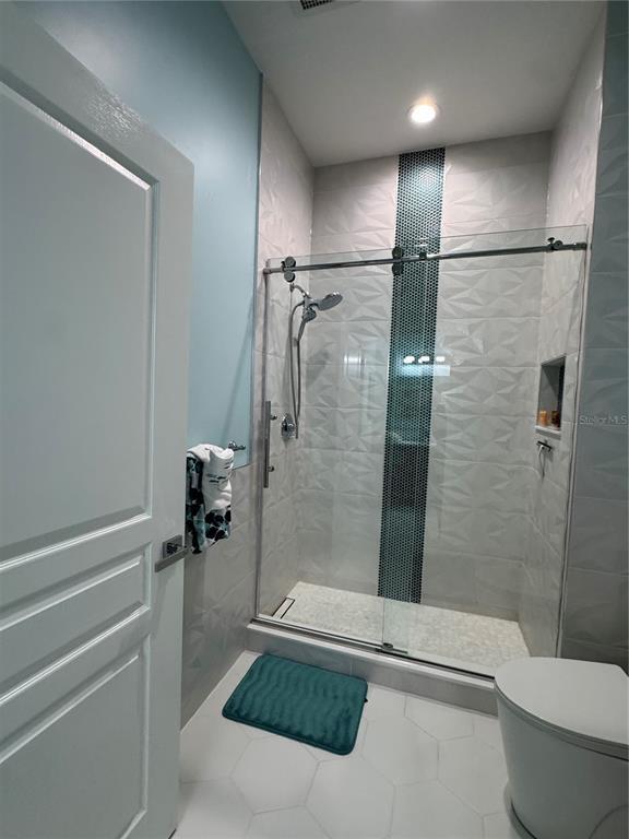 Building Photo - 200 Ocean Crest Dr