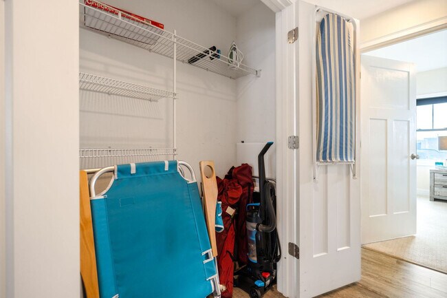 Building Photo - 128 Ashworth Ave