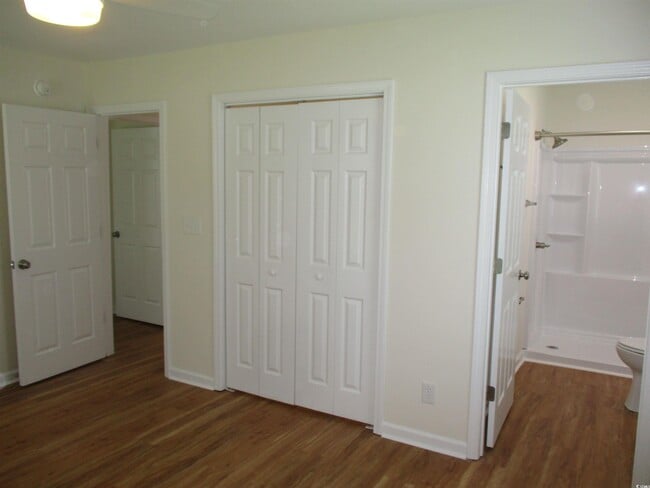 Building Photo - 483 Wallingford Cir