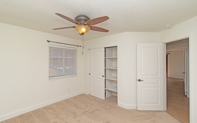 Building Photo - Single Story Home on Corner Lot in San Mar...