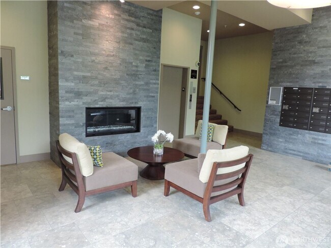 Building Photo - 1bd/1ba Bellevue Condo
