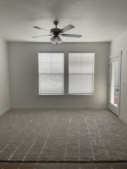 Building Photo - 1382 N 3650 W
