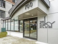 Building Photo - 700 1st St