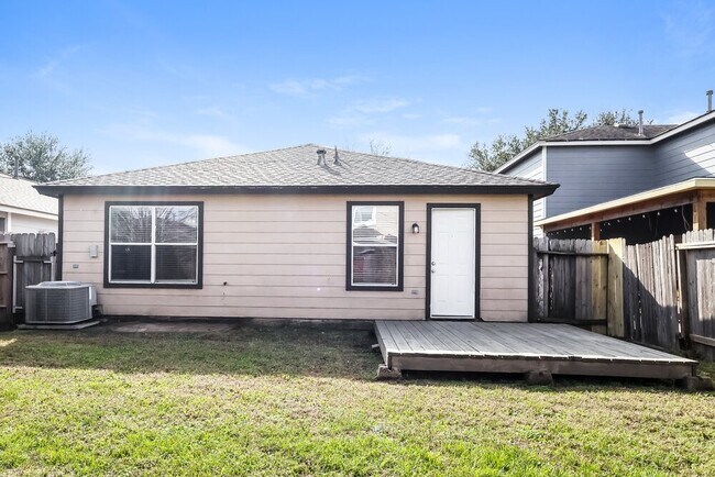 Building Photo - 11422 Seven Sisters Dr