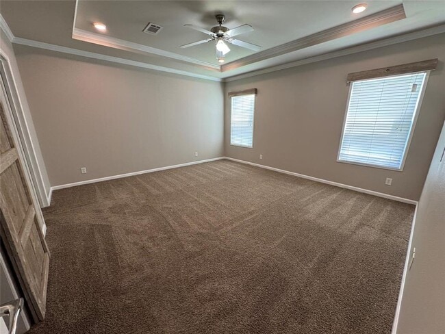 Building Photo - 685 Eileens Way