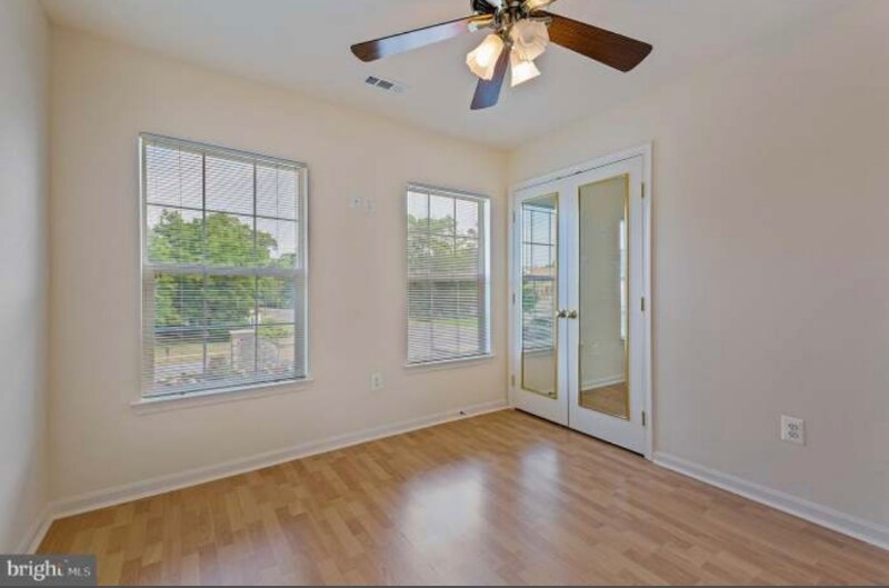 Building Photo - 8205 Foxhall Rd