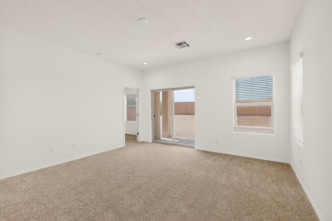 Building Photo - 308 Prism Ave SW