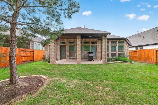 Building Photo - 17171 Crimson Crest Dr