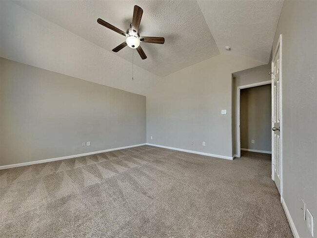 Building Photo - 5473 N Buffalo Cir